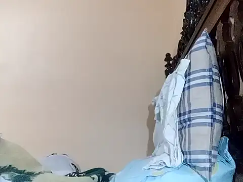 White rabbit  online show from December 22, 2024, 11:41 pm