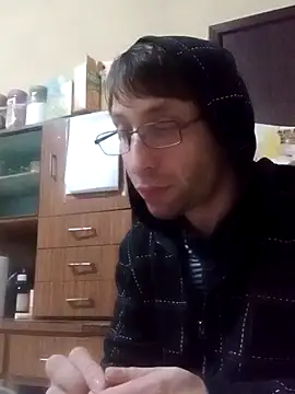 White rabbit  online show from January 14, 2025, 9:20 pm