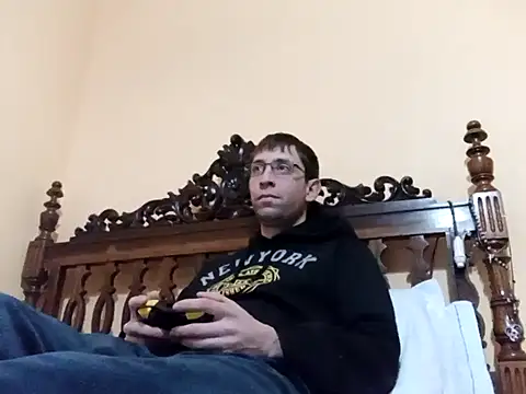 White rabbit  online show from January 24, 2025, 8:34 am