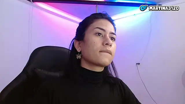 Martina1369 online show from April 15, 2026, 5:31 pm