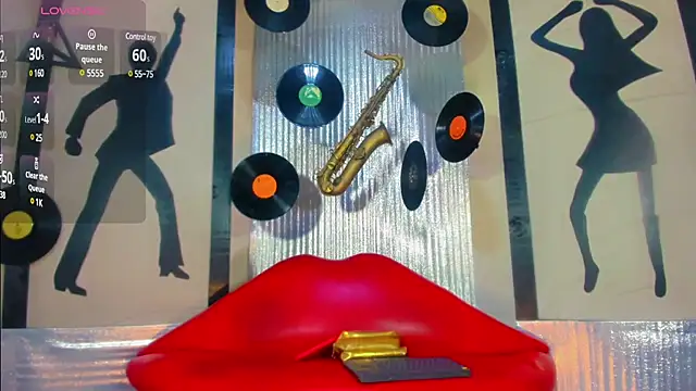 nickyminach  online show from February 22, 2025, 7:36 pm