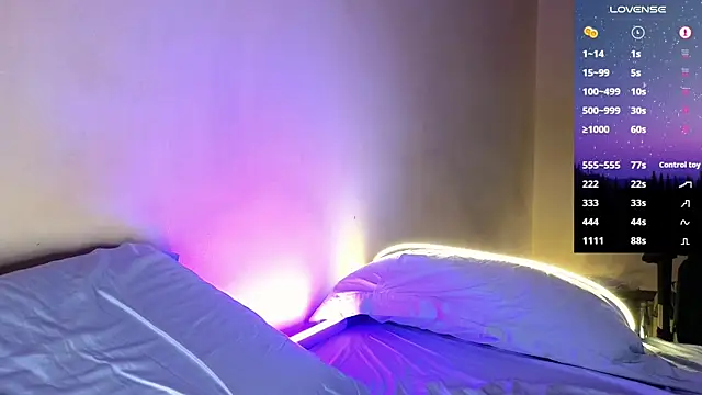 Snapshot of DominantTheo chatting on November 15, 2025, 4:10 am DominantTheo online show from November 15, 2025, 4:10 am