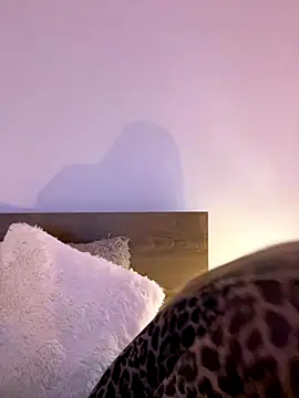 Snapshot of Eva_Ryen chatting on October 26, 2025, 4:57 pm Eva Ryen online show from October 26, 2025, 4:57 pm