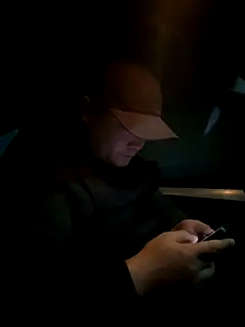 S00 online show from December 1, 2024, 11:36 pm