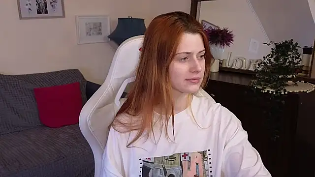 doll lesli online show from February 9, 2025, 4:29 pm