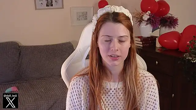 doll lesli online show from February 22, 2025, 2:19 pm