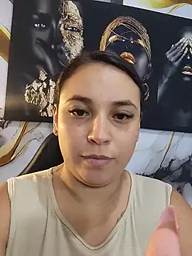 LizzRouse online show from May 29, 2026, 9:35 pm