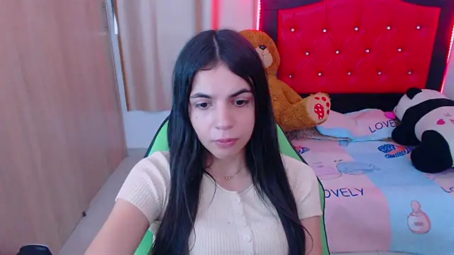  elenna online show from February 4, 2025, 5:55 pm