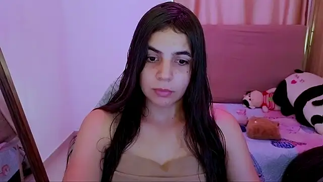  elenna online show from June 19, 2026, 5:39 pm