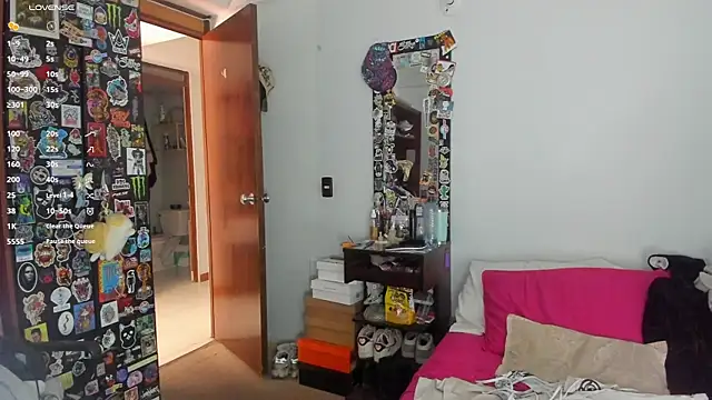 Snapshot of Jessie_williams chatting on January 14, 2025, 7:43 pm Jessie williams online show from January 14, 2025, 7:43 pm