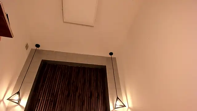  rebecca1 online show from February 20, 2025, 11:21 pm