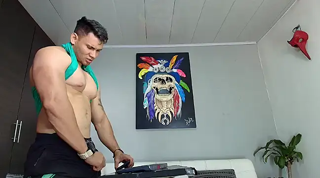 Snapshot of GendersonFit chatting on December 27, 2024, 9:11 pm GendersonFit online show from December 27, 2024, 9:11 pm