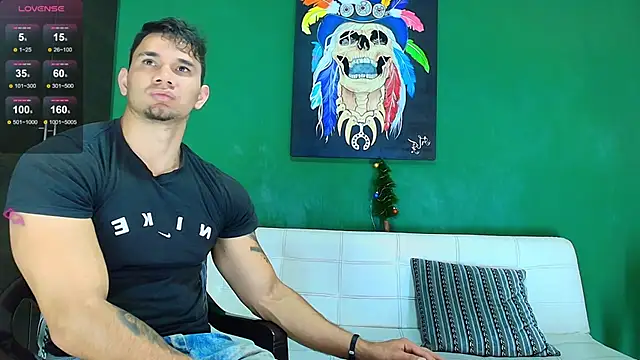 GendersonFit online show from November 26, 2025, 2:07 pm