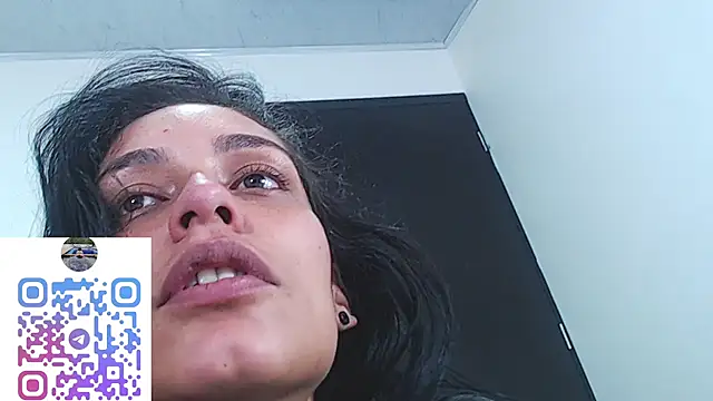 Upskirt Squirt96 online show from April 29, 2026, 1:37 pm