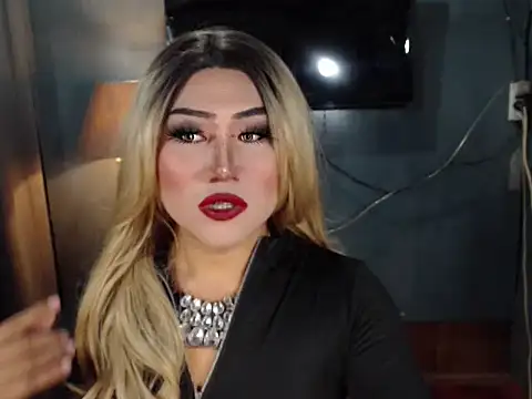 BlackAlison online show from April 12, 2026, 5:40 pm