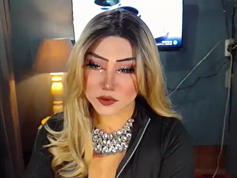 BlackAlison online show from April 15, 2026, 2:46 pm