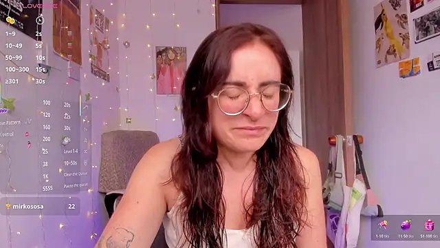 linda giggle online show from November 22, 2025, 5:01 pm