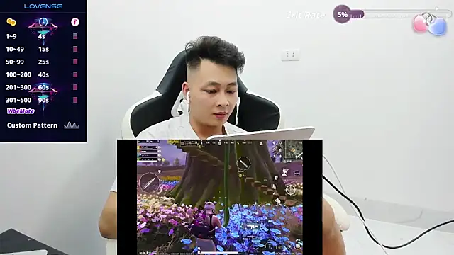 Naughty--asian online show from February 11, 2026, 12:32 pm