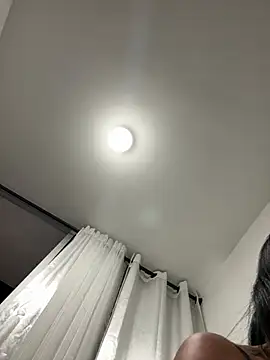  kathaLopez  online show from April 12, 2026, 12:26 am