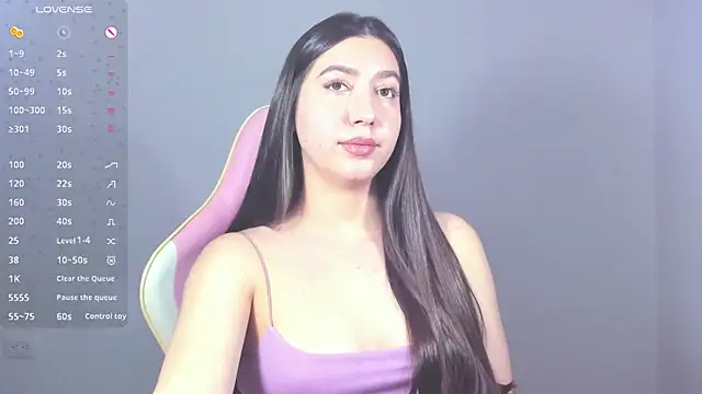 Snapshot of alice-love1 chatting on January 11, 2025, 12:01 am alice-love1 online show from January 11, 2025, 12:01 am