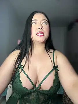 Snapshot of cami_ortiz__ chatting on December 12, 2024, 5:31 am cami ortiz   online show from December 12, 2024, 5:31 am