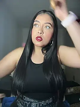 Snapshot of cami_ortiz__ chatting on January 15, 2025, 2:27 am cami ortiz   online show from January 15, 2025, 2:27 am
