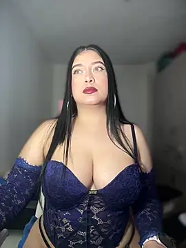Snapshot of cami_ortiz__ chatting on January 22, 2025, 2:59 am cami ortiz   online show from January 22, 2025, 2:59 am