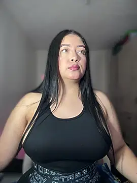 Snapshot of cami_ortiz__ chatting on February 16, 2025, 3:15 am cami ortiz   online show from February 16, 2025, 3:15 am
