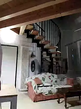 Snapshot of woww791 chatting on December 11, 2024, 7:25 pm woww791 online show from December 11, 2024, 7:25 pm