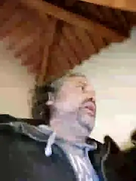 Snapshot of woww791 chatting on December 16, 2024, 4:49 pm woww791 online show from December 16, 2024, 4:49 pm