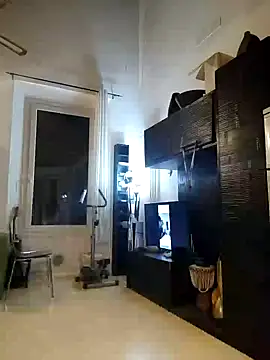 Snapshot of woww791 chatting on December 28, 2024, 8:25 pm woww791 online show from December 28, 2024, 8:25 pm