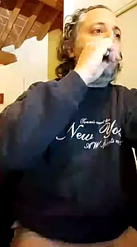 Snapshot of woww791 chatting on January 13, 2025, 7:31 pm woww791 online show from January 13, 2025, 7:31 pm