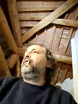 Snapshot of woww791 chatting on January 14, 2025, 11:05 pm woww791 online show from January 14, 2025, 11:05 pm