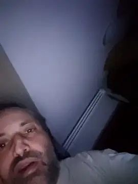 Snapshot of woww791 chatting on January 18, 2025, 2:14 am woww791 online show from January 18, 2025, 2:14 am