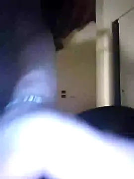 Snapshot of woww791 chatting on February 14, 2025, 8:59 pm woww791 online show from February 14, 2025, 8:59 pm