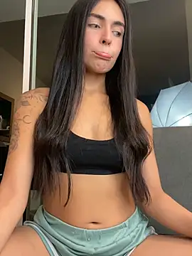 DaphneUwu online show from April 26, 2026, 12:52 am