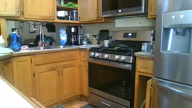 Hornybbw1978 online show from February 17, 2025, 11:31 pm