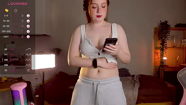 Sofy Benson online show from November 18, 2025, 12:31 pm