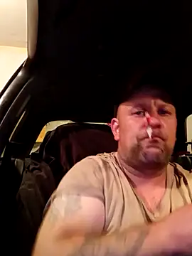 Wrwhat84 online show from April 30, 2026, 8:37 pm