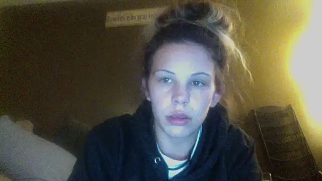 SlayTay01 online show from November 10, 2025, 12:42 am