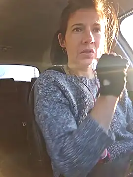 Lina lou4 online show from February 5, 2025, 8:00 am