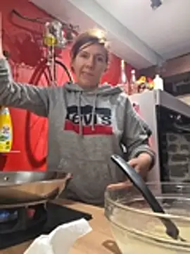 Snapshot of Lina_lou4 chatting on February 2, 2026, 2:49 pm Lina lou4 online show from February 2, 2026, 2:49 pm