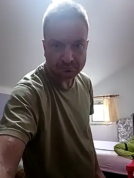 82liska online show from October 31, 2025, 1:34 pm