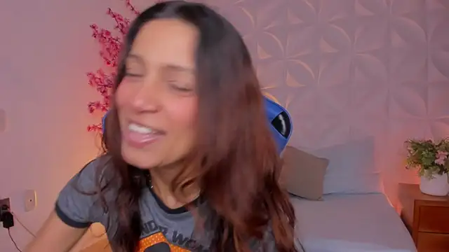 cora 22 online show from February 27, 2026, 1:11 pm