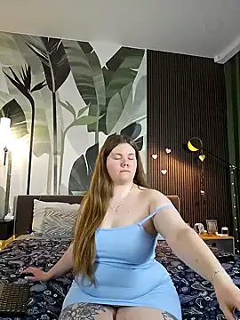 Snapshot of RubyValen chatting on March 20, 2025, 3:13 am RubyValen online show from March 20, 2025, 3:13 am