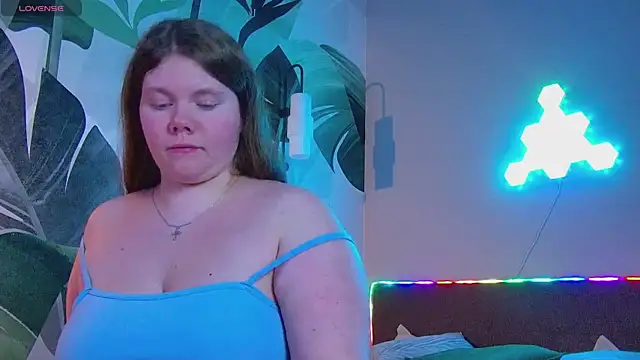 RubyValen online show from November 7, 2025, 1:05 am