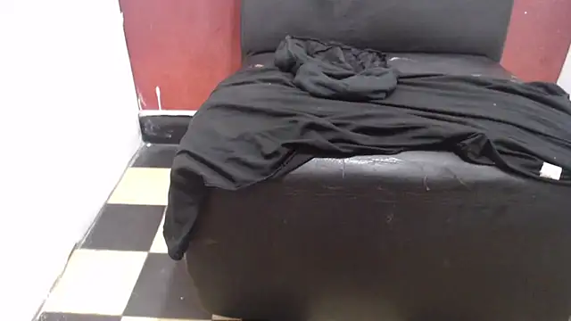 Laura hottt online show from January 31, 2026, 7:11 pm