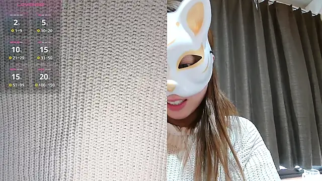 LuuLee0804 online show from December 5, 2024, 12:08 am