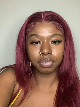 Snapshot of TinyBlazian901 chatting on February 2, 2026, 4:11 am TinyBlazian901 online show from February 2, 2026, 4:11 am