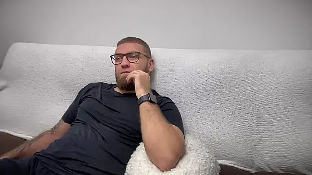 Bear bear  online show from December 24, 2024, 12:33 am